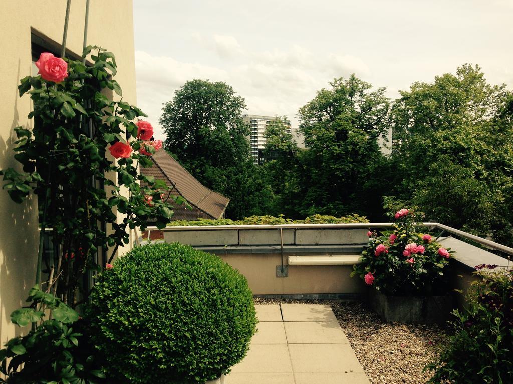 Avliving City Flat Basel With Roof Garden Exterior foto